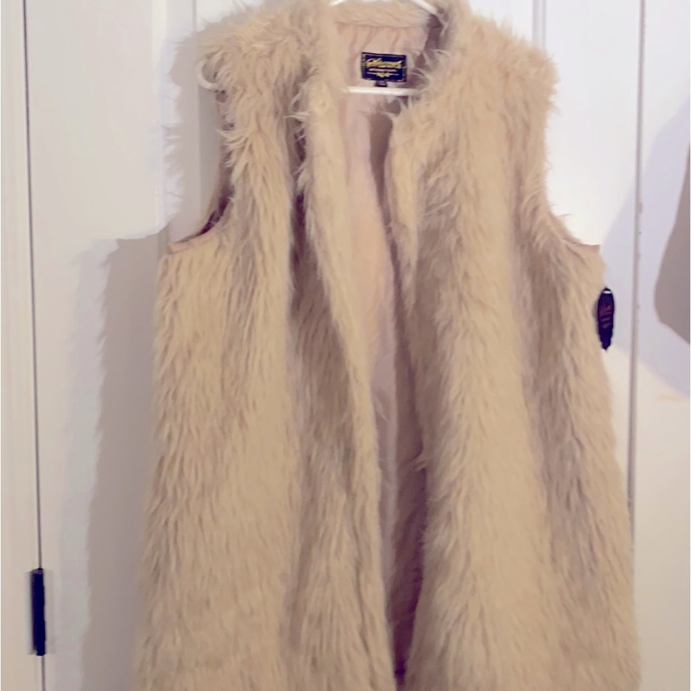 NWT Special One International long faux fur vest #spinninggold #groupie #rock